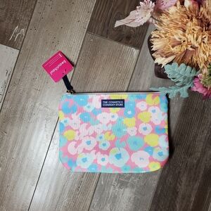 NWT The Cosmetics Company Store Pastel Floral Makeup Toiletries Bag Pink Blue